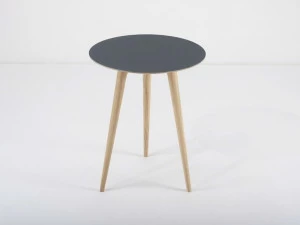 Gazzda Круглый журнальный столик из линолеума Ena