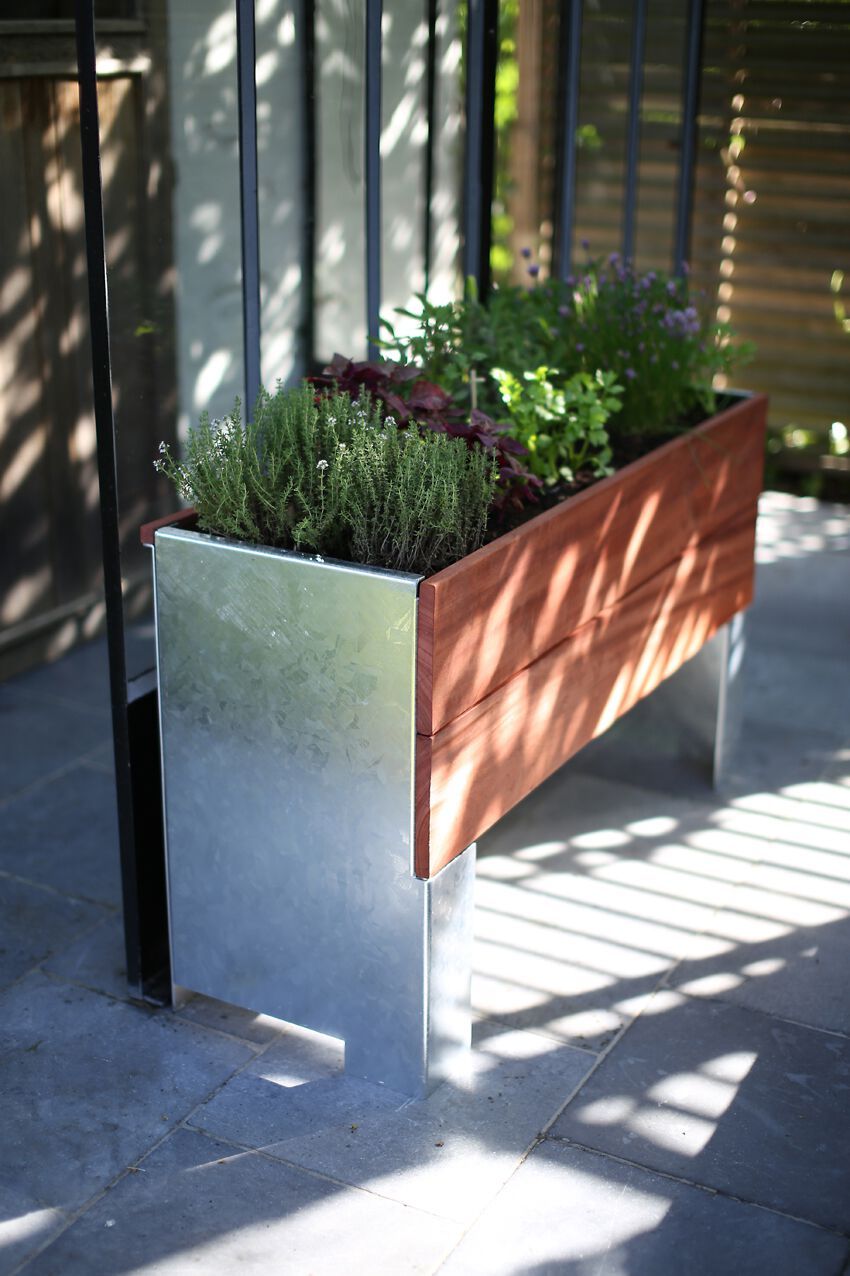 Прямоугольная алюминиевая и деревянная плантатор TRADEWINDS 1/2 CULT ARCH-00110345 - Вид №2