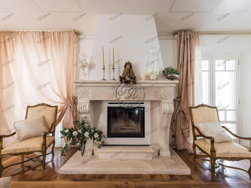 GH LAZZERINI Дровяной камин закрытый из натурального камня на стене sun-id-1395819