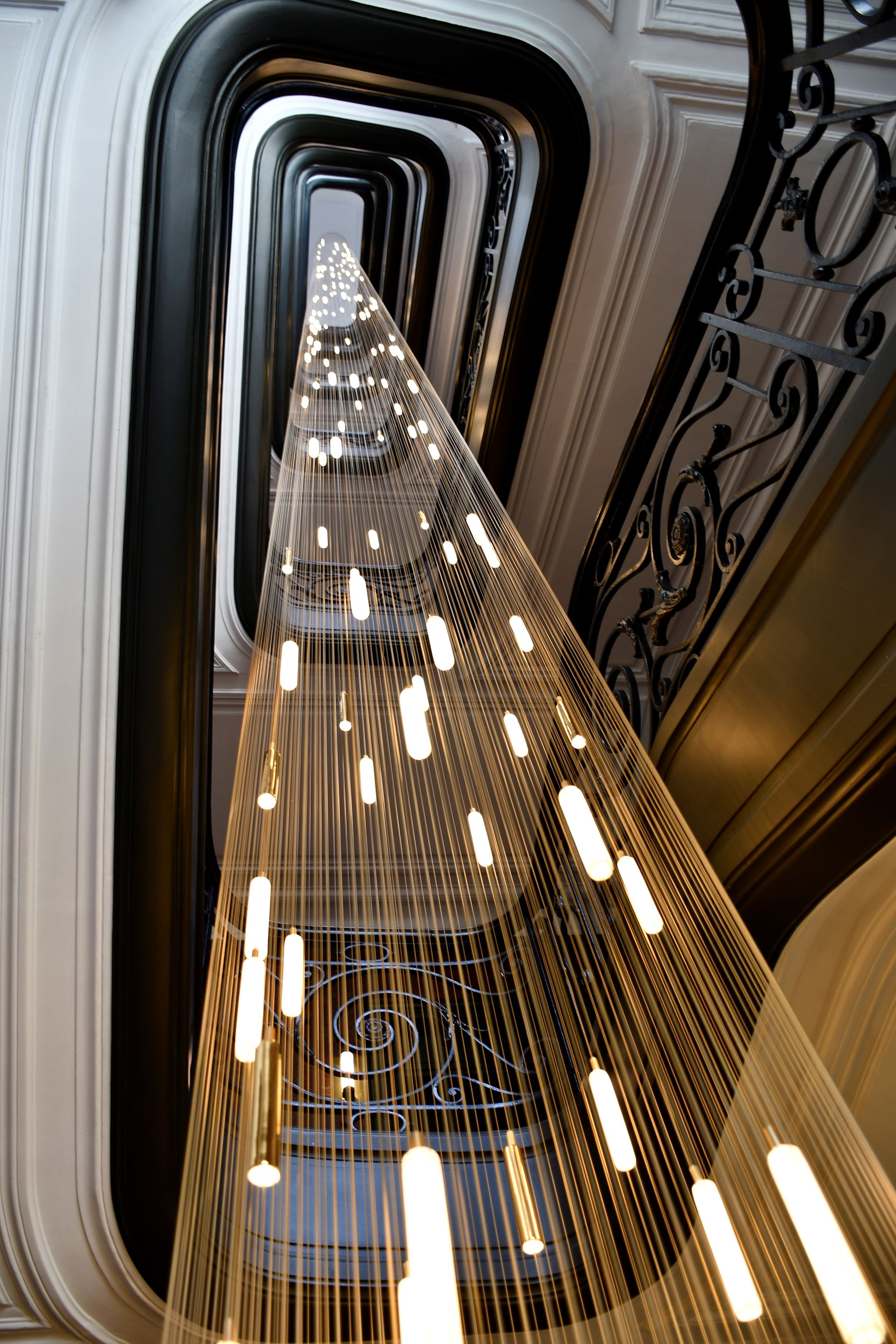 Затемняемый светодиодный подвесной светильник в Китае Beau & Bien дождливый день ARCH-00094253 - Вид №18