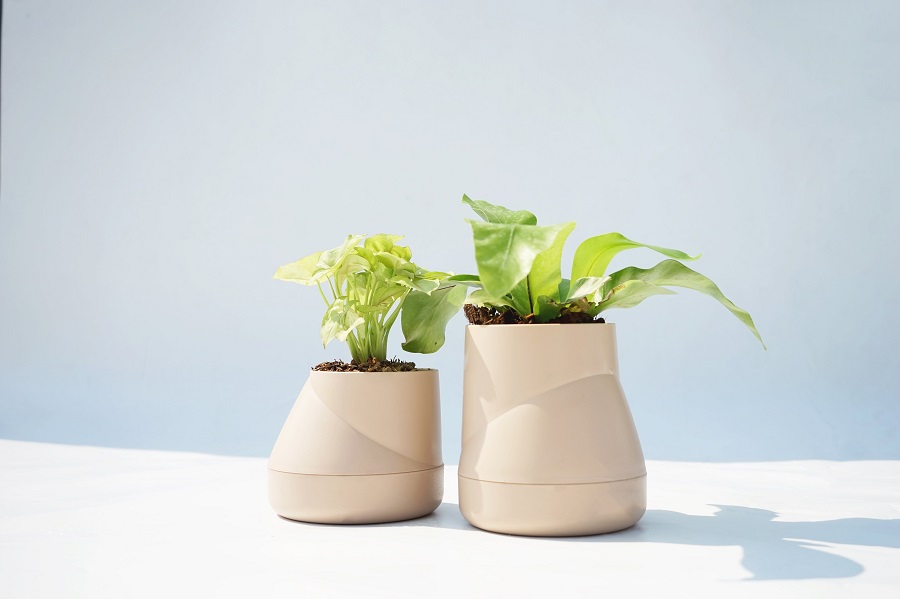 QLX20002-CR Горшок цветочный hill pot, большой, кремовый Qualy  - Вид №1