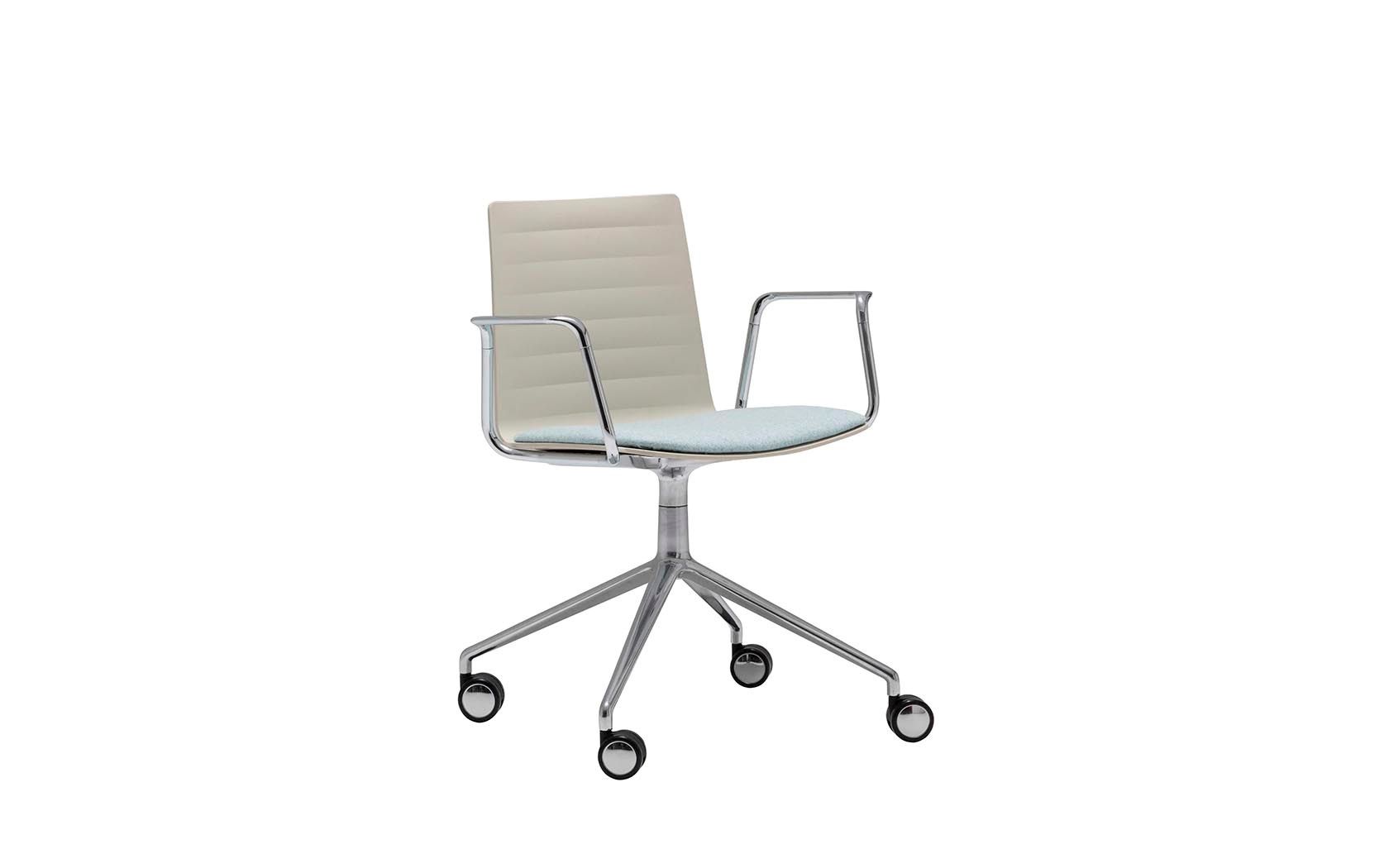 Стул с колесами с подлокотниками Andreu World Гибкая высокая спинка ARCH-00054927 - Вид №6