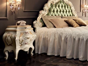 Modenese Gastone Прикроватная тумбочка из лакированной древесины с ящиками Villa venezia 11204