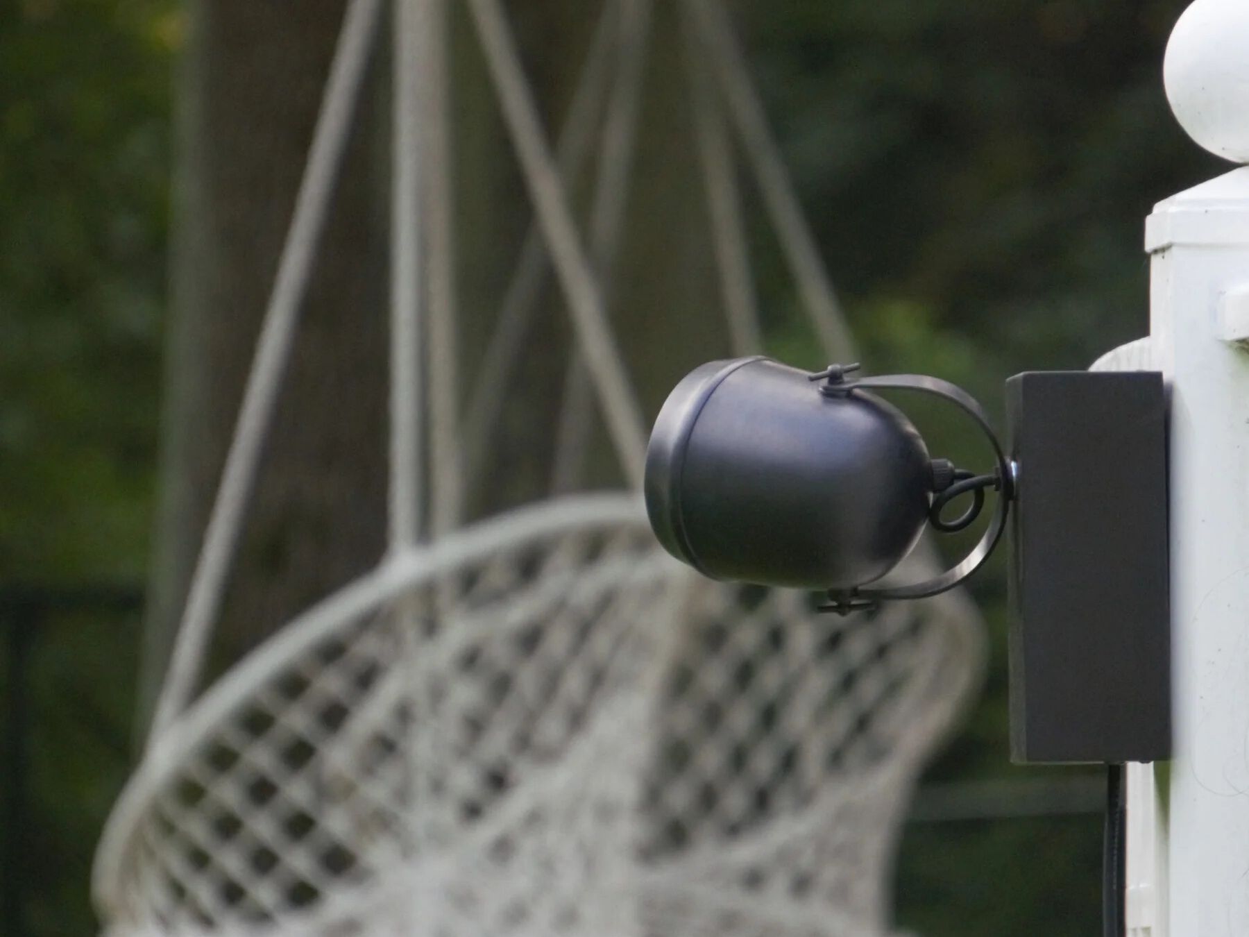 Латунный поворотный настенный наружный прожектор Authentage Lighting макро ARCH-00044072 - Вид №1