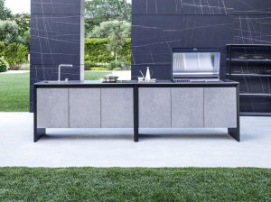 Кухня из алюминия и керамики с барбекю