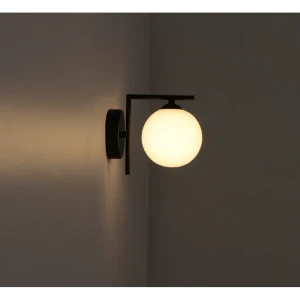 Светильник бра настенный KREAFORTA Galana цвет белый/черный