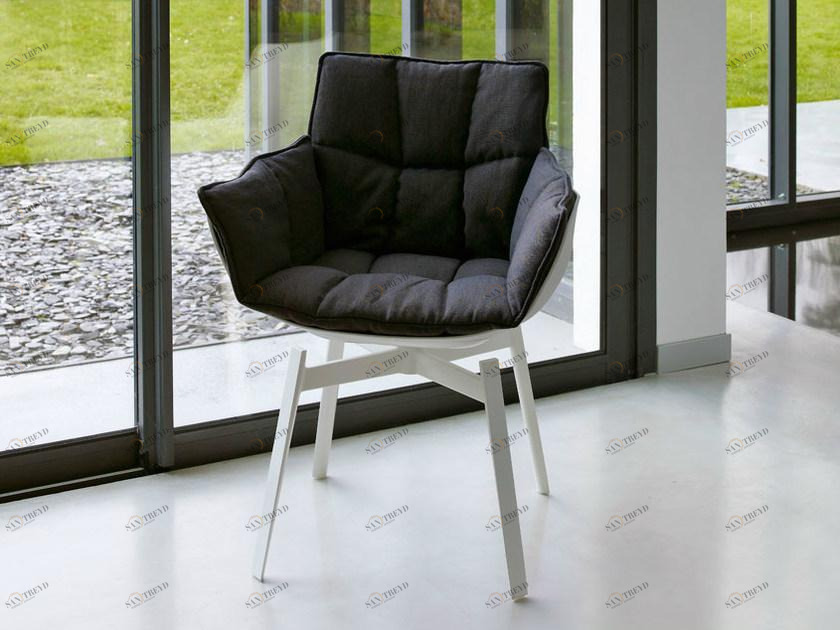 B&B Italia Стул с обивкой и подлокотниками Husk sun-id-1472344