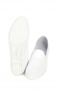 68163 Туфли женские с закрытым задником белые  Сабо и сланцы размер 36