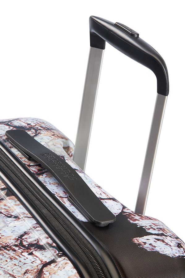 31C-08002 Чемодан Spinner 55/20 American Tourister Wavebreaker Marvel  - Вид №2