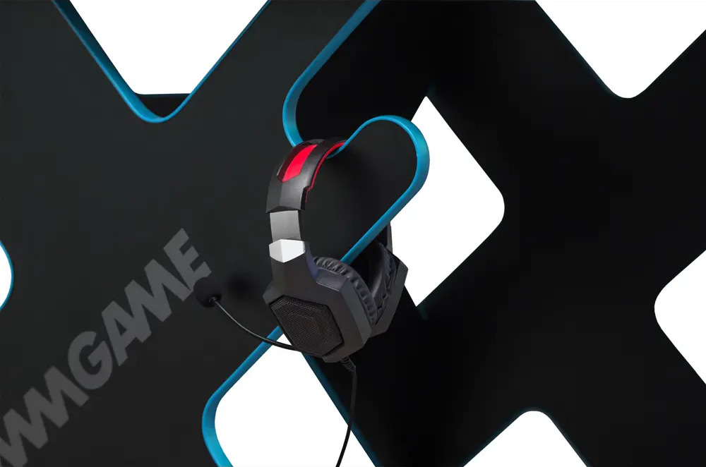 91346957 Компьютерный стол игровой Vmmgame Space 140x77x80 см ЛДСП цвет черный/синий STLM-1088967
