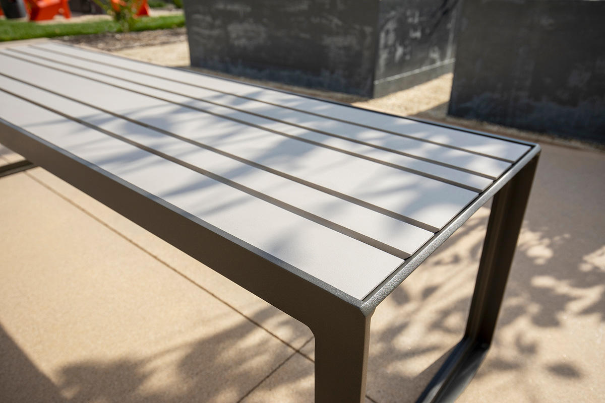 FSRT27 Скамейка  Forms-surfaces  - Вид №3