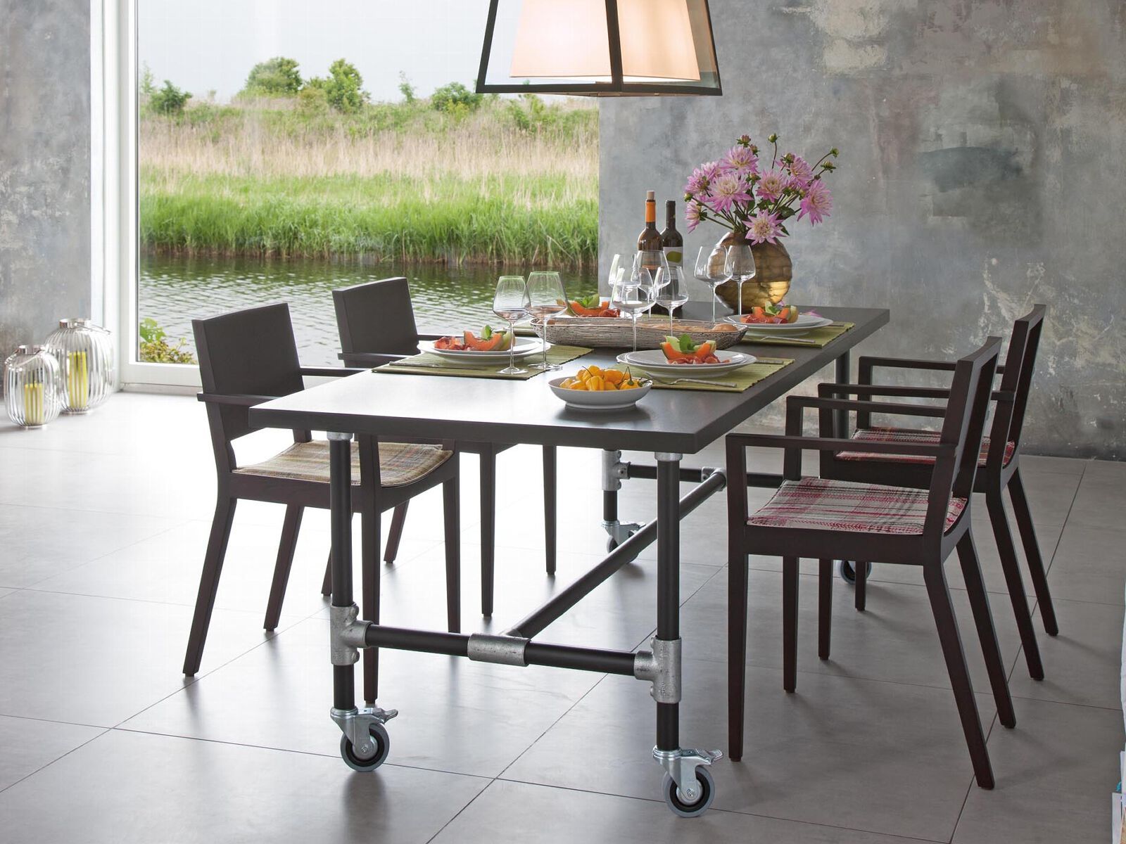 Прямоугольный деревянный обеденный стол с колесами LAMBERT Industrie ARCH-00089240 - Вид №2