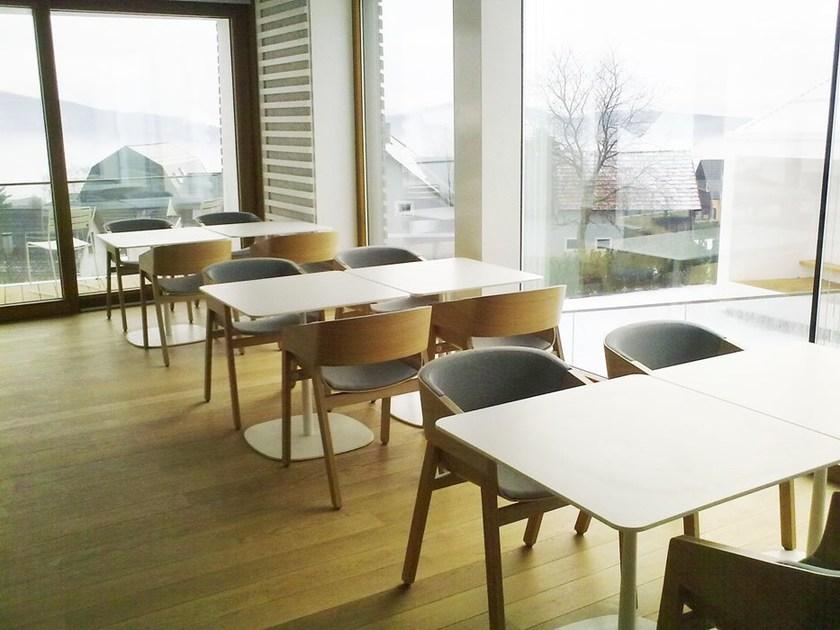 TON Стул из массива дерева с подлокотниками Merano 324400 - Вид №9