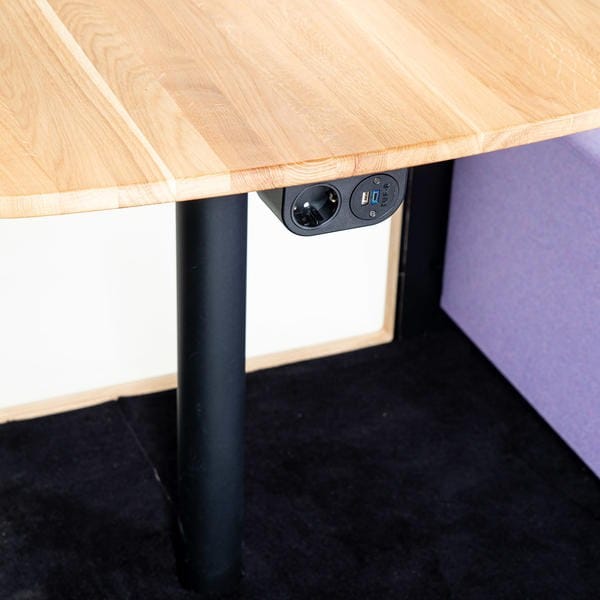 Акустическая офисная кабина со столом BuzziSpace BuzziNest ARCH-00148842 - Вид №21