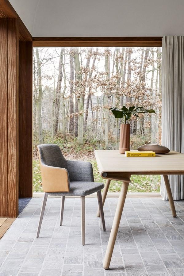 Montis Стул из ткани с подлокотниками Back me up sun-id-1470574 - Вид №4