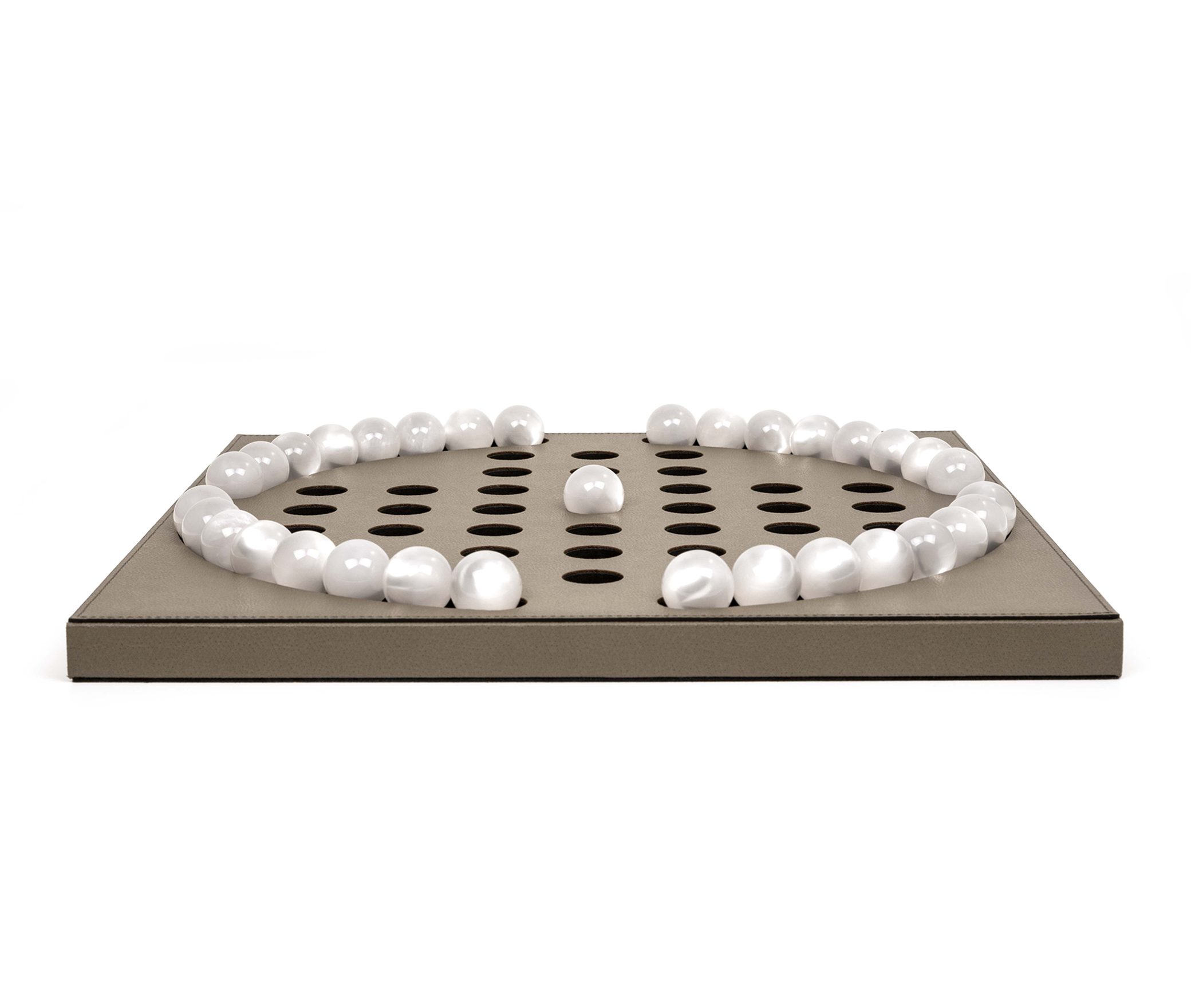 Пасьянс «Колышек» с жемчужными пешками - 39X39XH2,5 см / зернистая кожа_лимон Pinetti 00.1023.029.095 - Вид №3