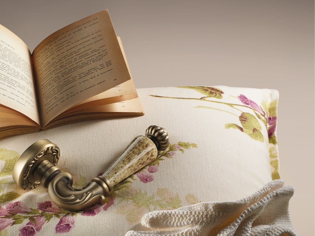 Классический стиль латунная ручка LINEA CALI' фарфоровая Нимфа ARCH-00151187 - Вид №1