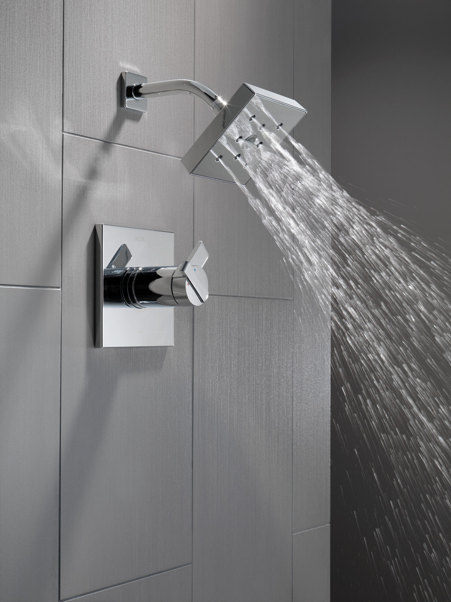 T17267 Накладка для душа Monitor® 17 серии H2Okinetic® Delta Faucet Ara Хром - Вид №6