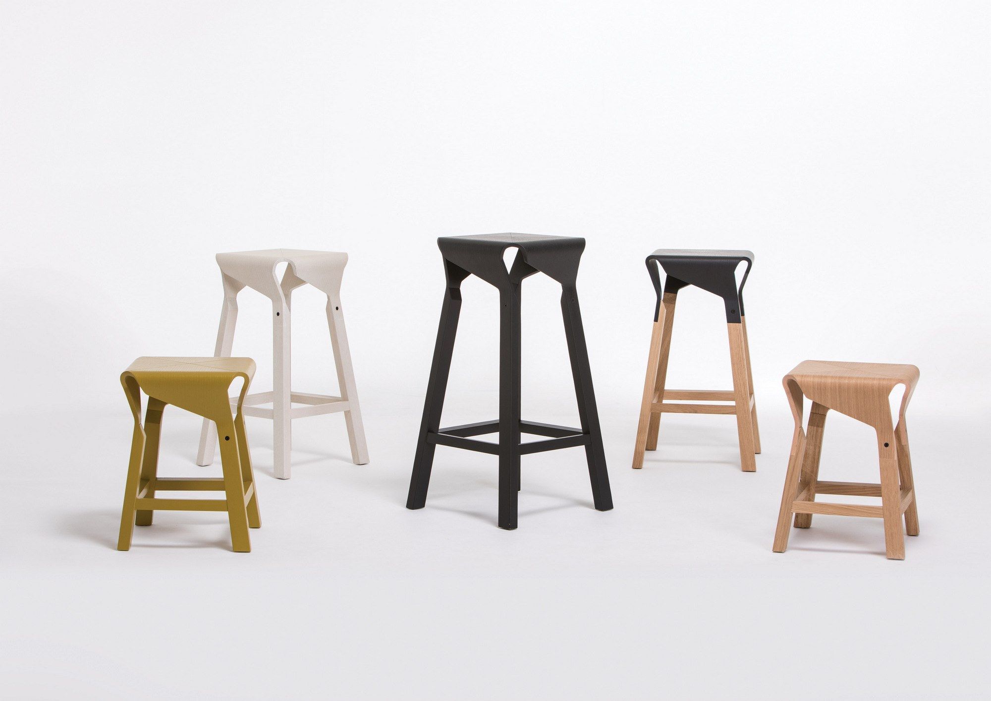 Деревянный низкий стул с подставкой для ног Vergés Naoshima ARCH-00055784 - Вид №7