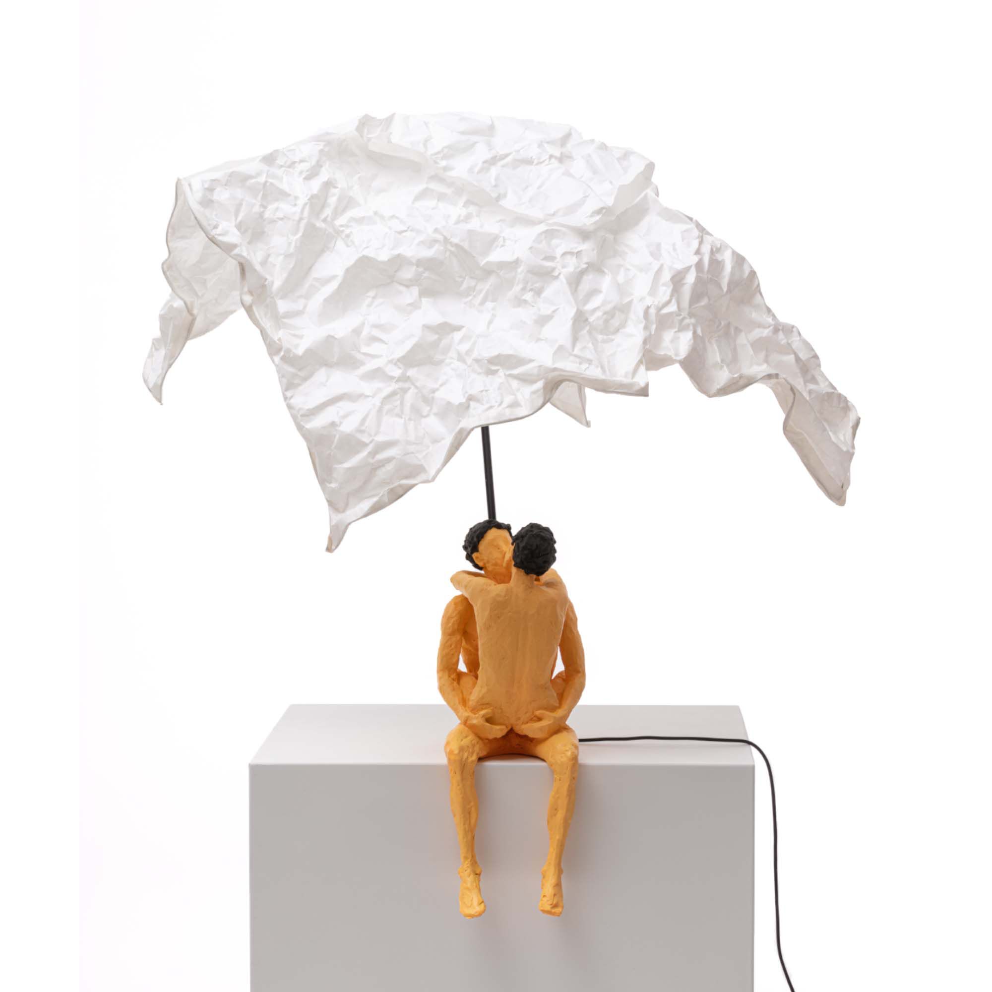 Светодиодная настольная лампа из смолы Seletti LOVE IS A VERB MAX & ROBERTA ARCH-00143820 - Вид №1