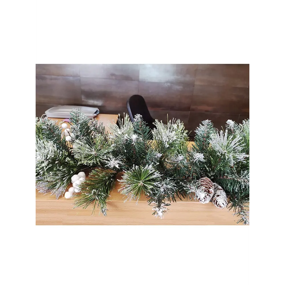 Гирлянда еловая Beatrees Deluxe 1.8 м с ягодами STLM-2096105 - Вид №4