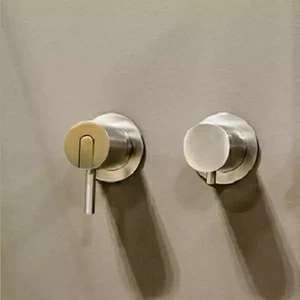 Смеситель для душа AY653RSA Antonio Lupi AYATI с распределителем на три выхода