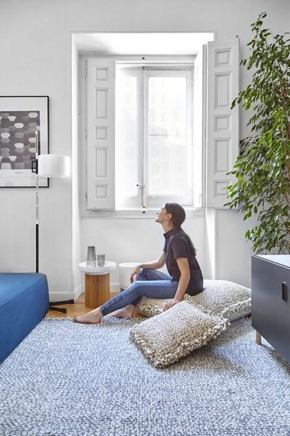 GAN Квадратная подушка из шерсти Waan sun-id-1509667 - Вид №18