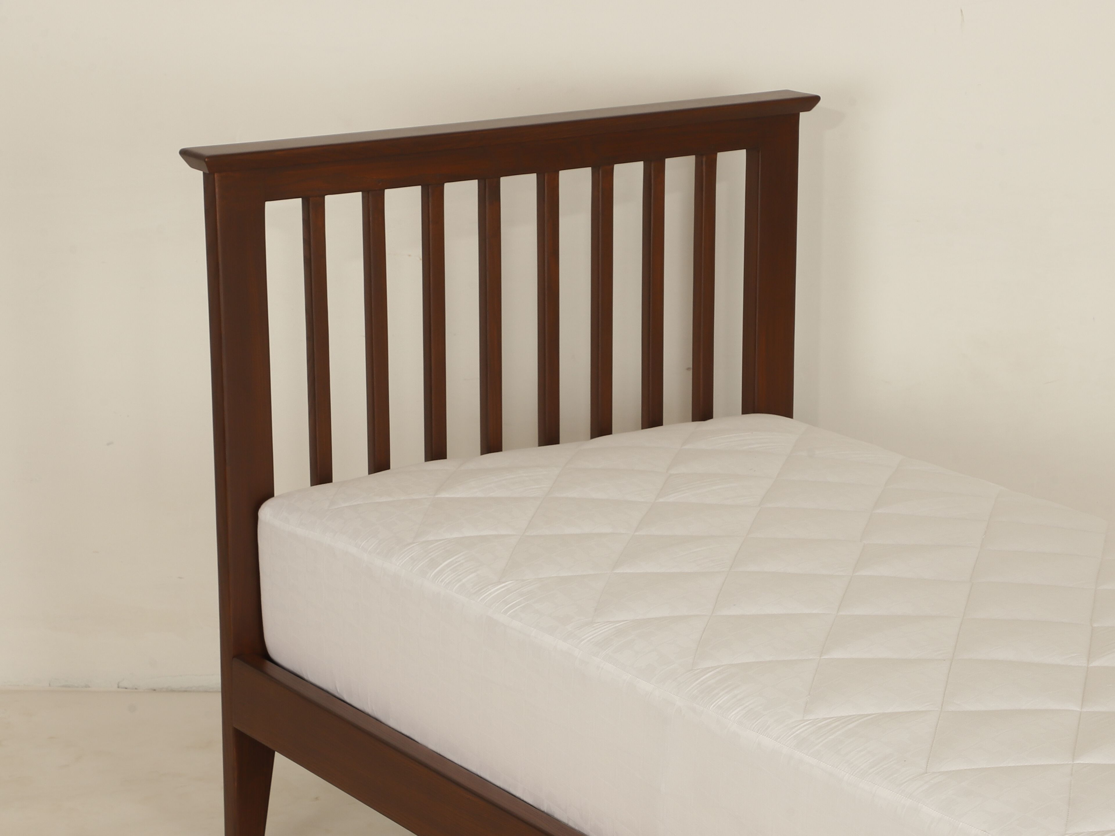 Односпальная кровать из тикового дерева Alankaram GWELY ARCH-00050629 - Вид №4