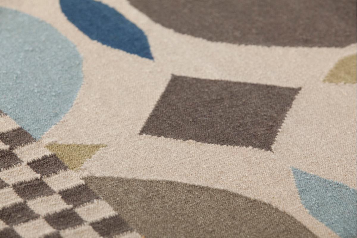 002357 Ковер GAN Canada 