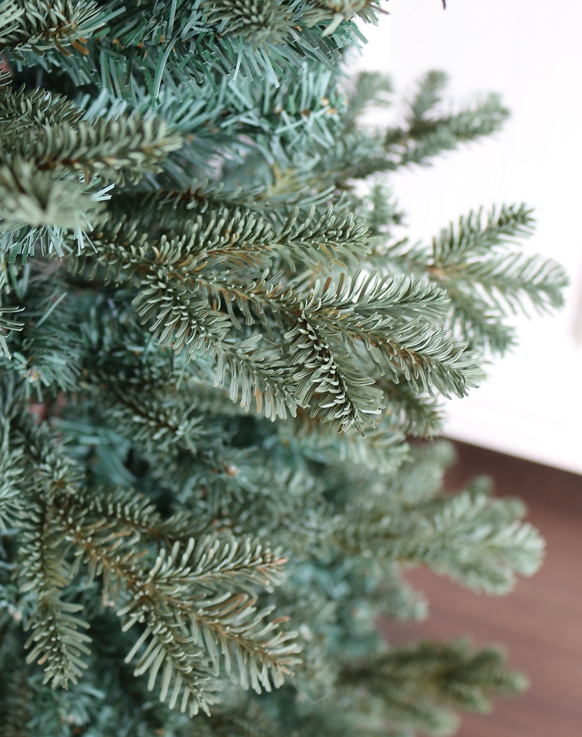 1632 819 a3 Шелковая новогодняя елка, стройная, 285 см, матово-зеленая H-andreas  - Вид №1