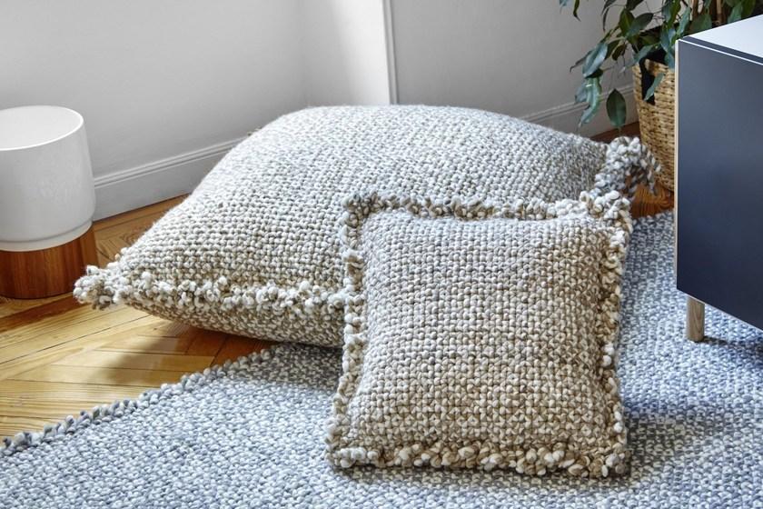 GAN Квадратная подушка из шерсти Waan sun-id-1509667 - Вид №20