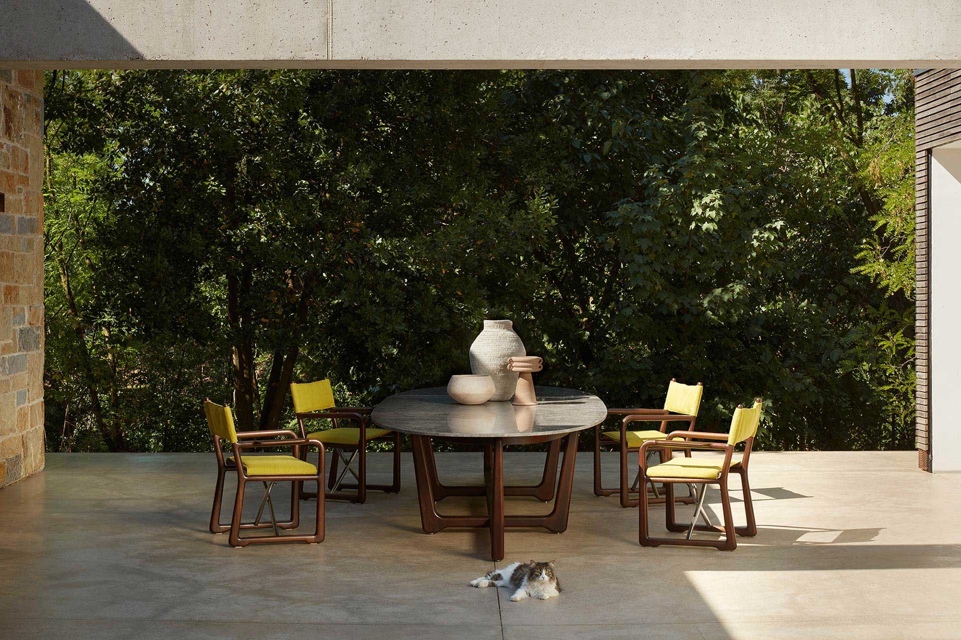 Овальный стол из мрамора бардильо и красного дерева Exteta Sunset ARCH-00103061 - Вид №1