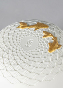 Фарфоровый контейнер