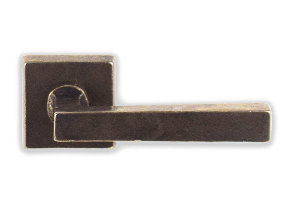 Бронзовая ручка на розетке GIARA ART DESIGN-BRONZE Quadra ARCH-00074934 - Вид №1