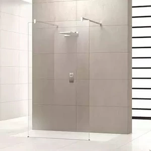 Novellini. Душевой уголок 154x90 см H3 с хромированными распорками GIADA