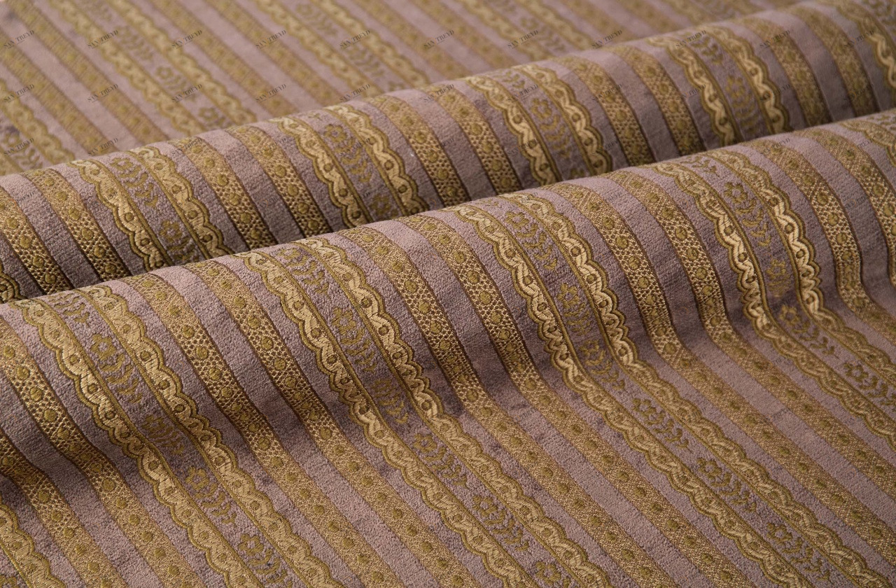COLORISTICA Ткань мебельная  Микрошенилл  SALEDenia Фиолетовый / желтый Denia stripe col.03