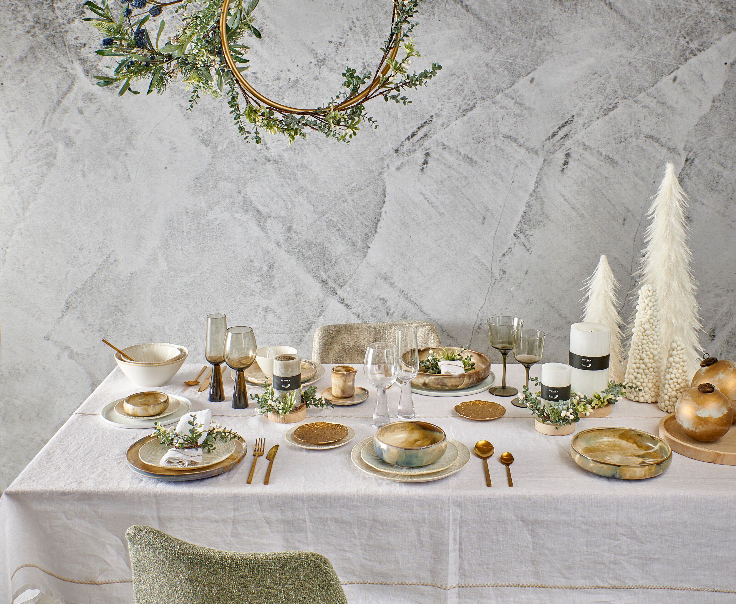 Фарфоровая круглая плоская тарелка POMAX Mysa ARCH-00110032 - Вид №3