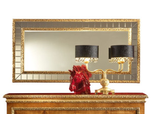 Прямоугольное настенное зеркало