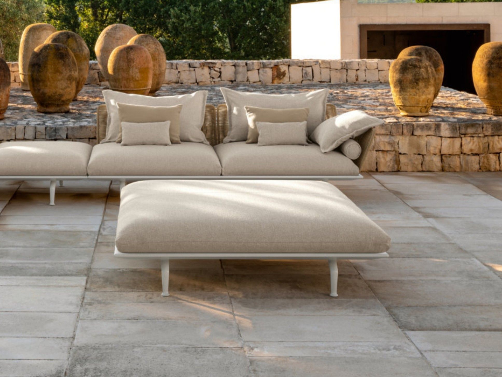 Ткань квадратный сад пуфик Talenti Cruise Alu ARCH-00032672 - Вид №1