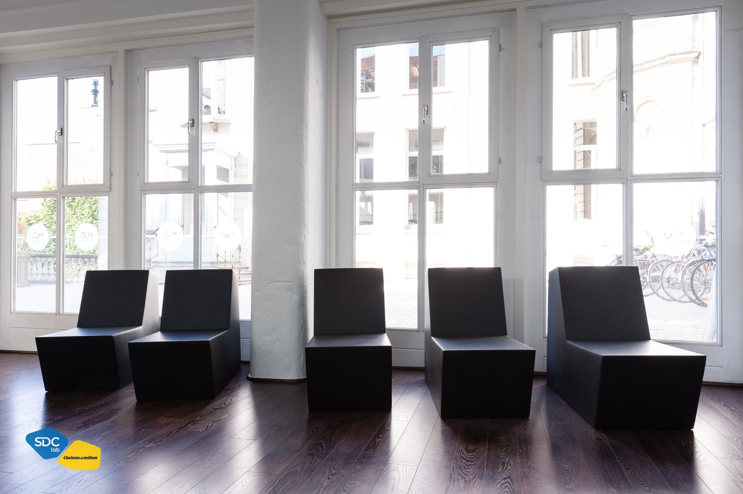 QM Foam кресло для контракта Quinze & Milan PRIMARY SOLO ARCH-00101022 - Вид №4