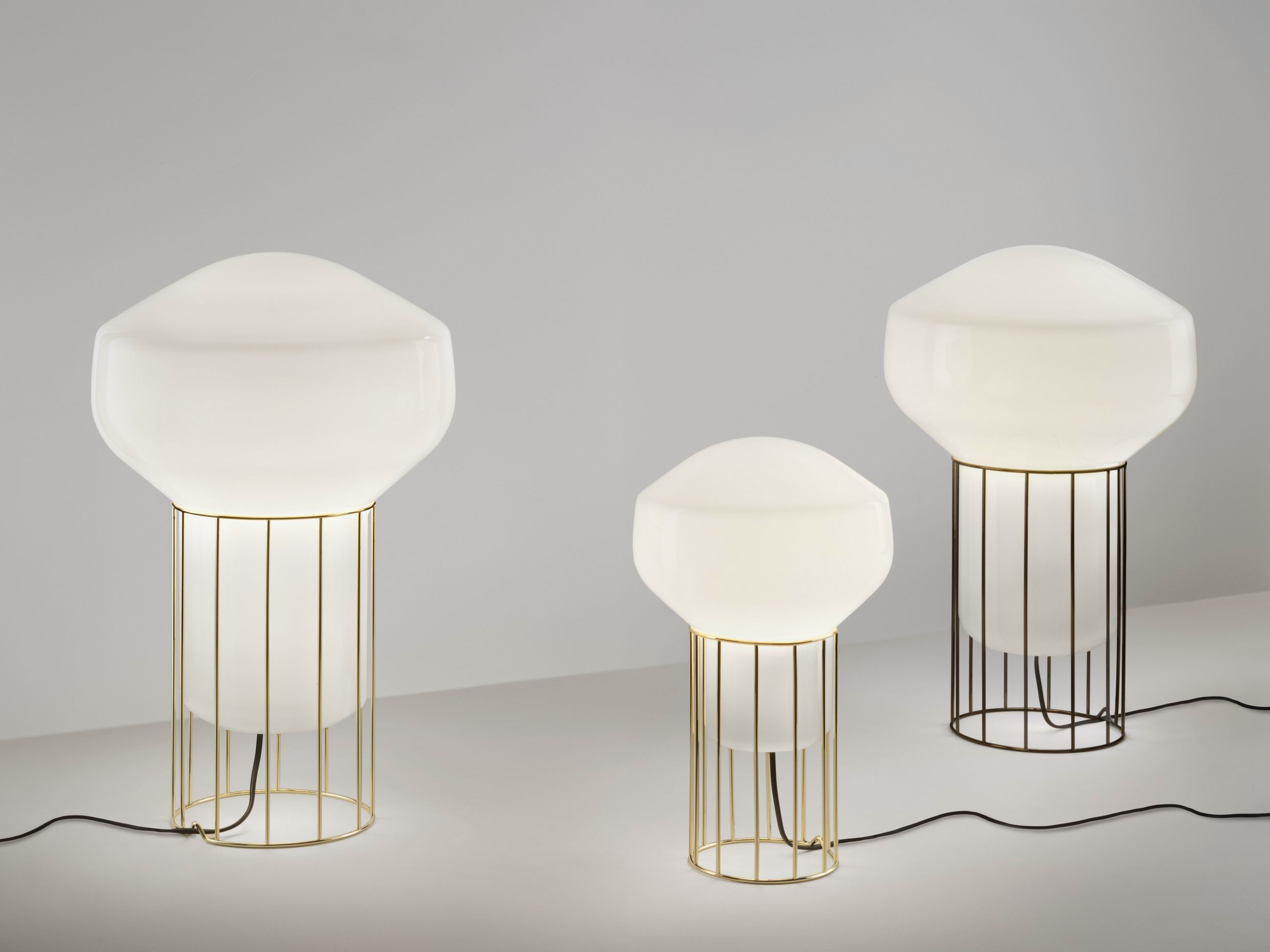 Настольная лампа из дутого стекла Fabbian Aérostat ARCH-00050591