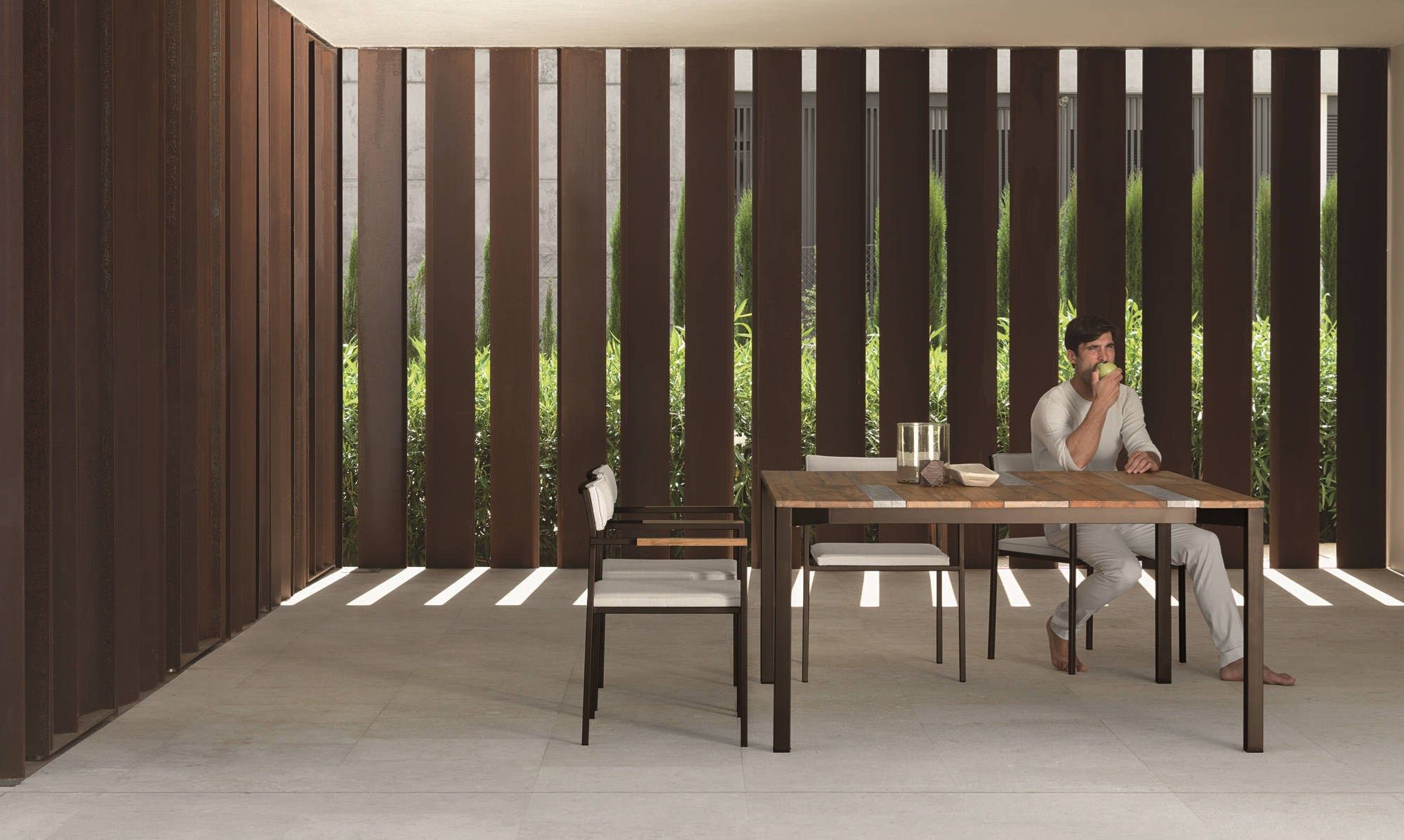 Деревянный прямоугольный садовый стол Talenti Casilda ARCH-00140868 - Вид №7