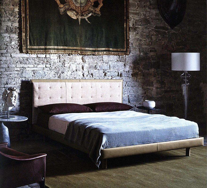 Кровать GRANTORINO COUPE POLTRONA FRAU 5602270 