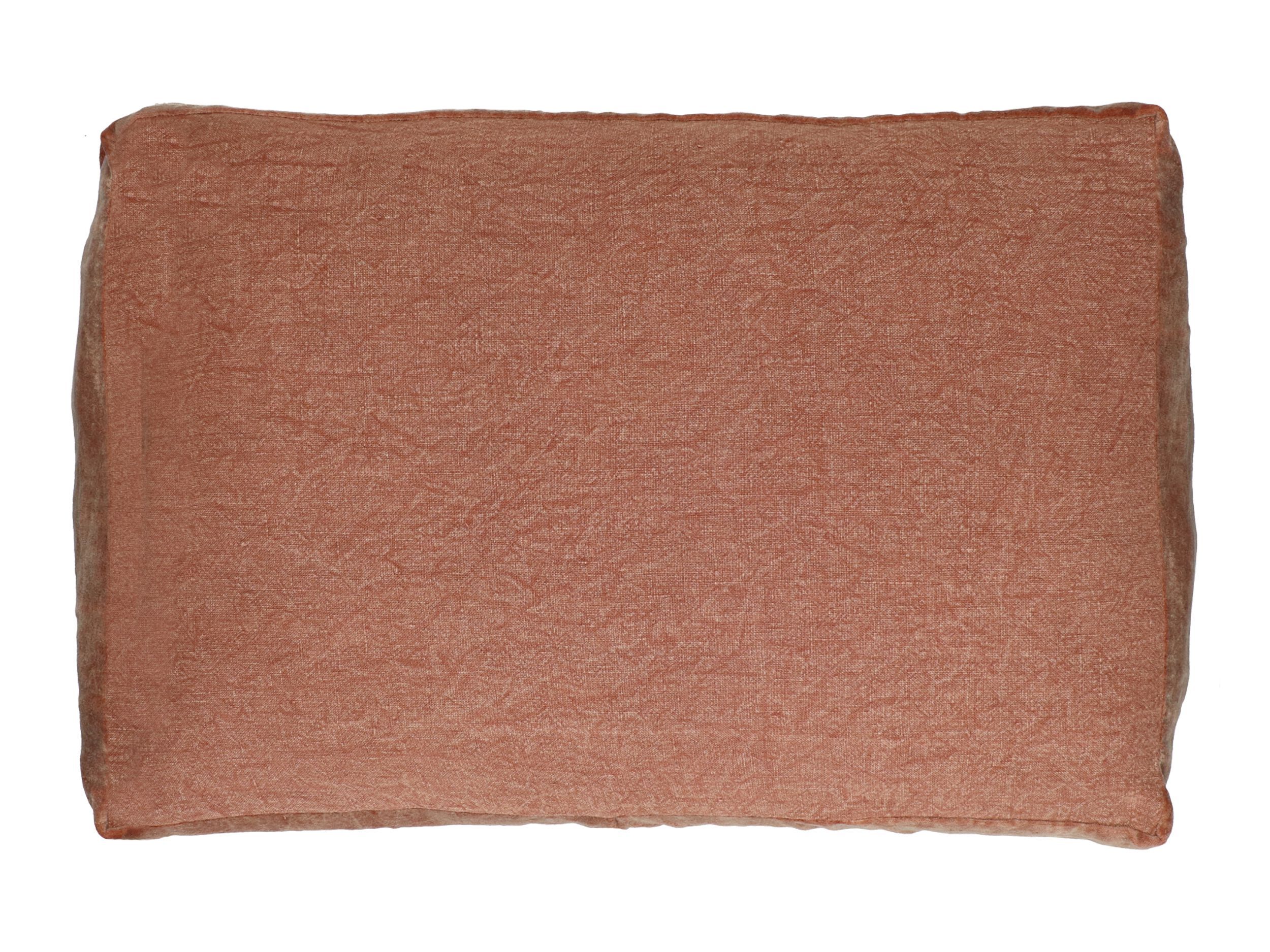 Подушка из льна и хлопка POMAX ALPHA BORDERS ARCH-00067739