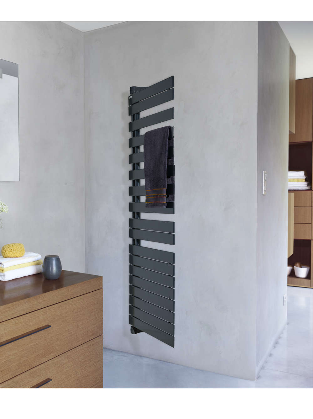 Водяной радиатор FLT118-055 Fassane Spa Twist Gauche Acova 1280  - Вид №1