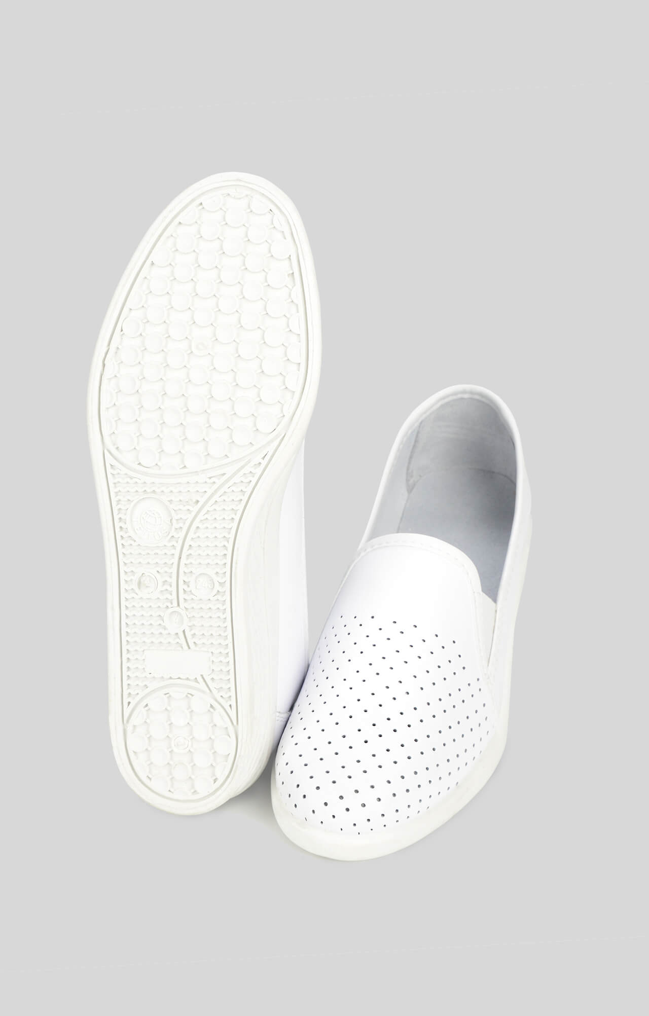 68165 Туфли женские с закрытым задником белые  Сабо и сланцы размер 38 Спецодежда  - Вид №1