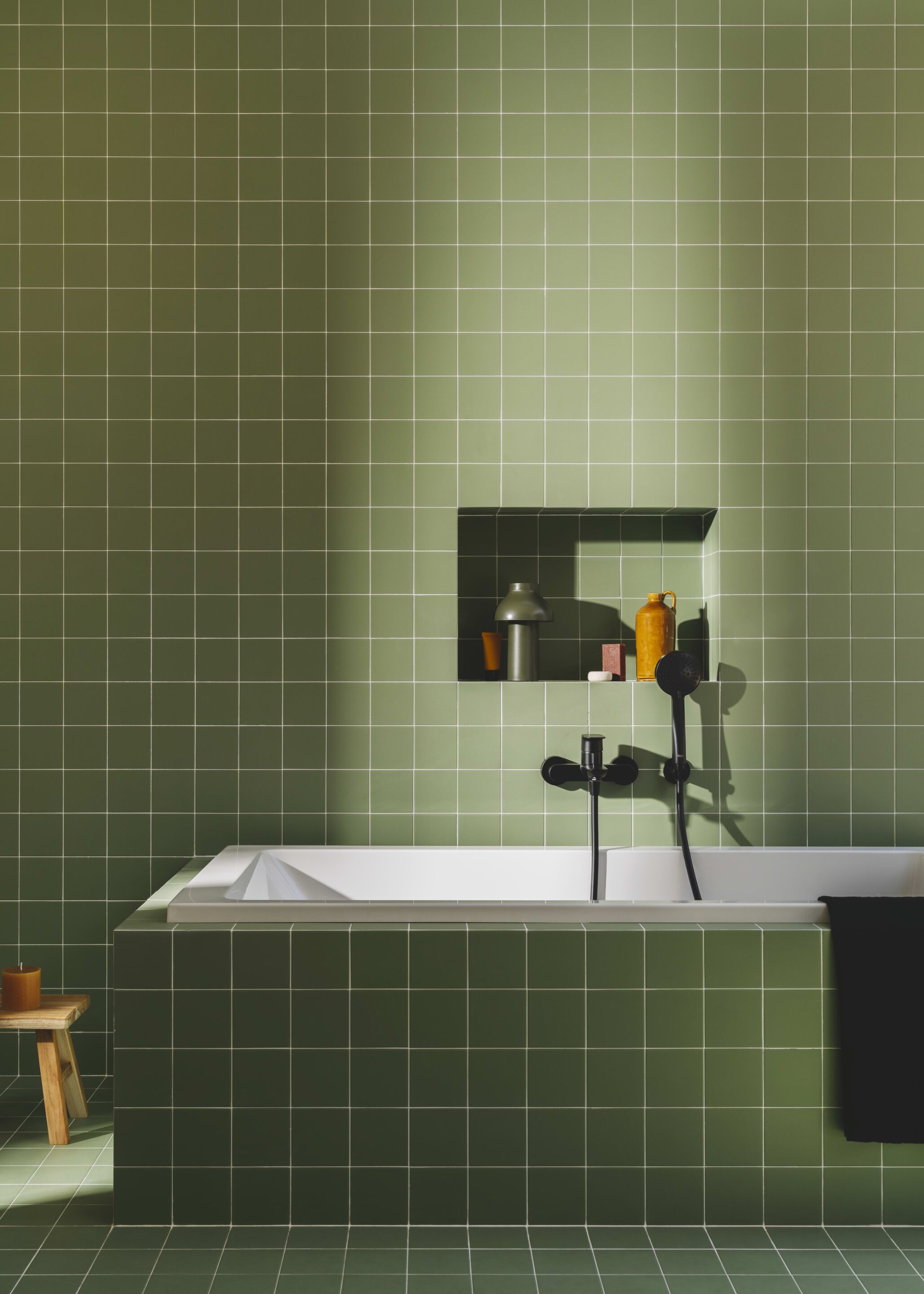 Утопленная акриловая прямоугольная ванна Roca VYTHOS 24855 ARCH-00118366 - Вид №2