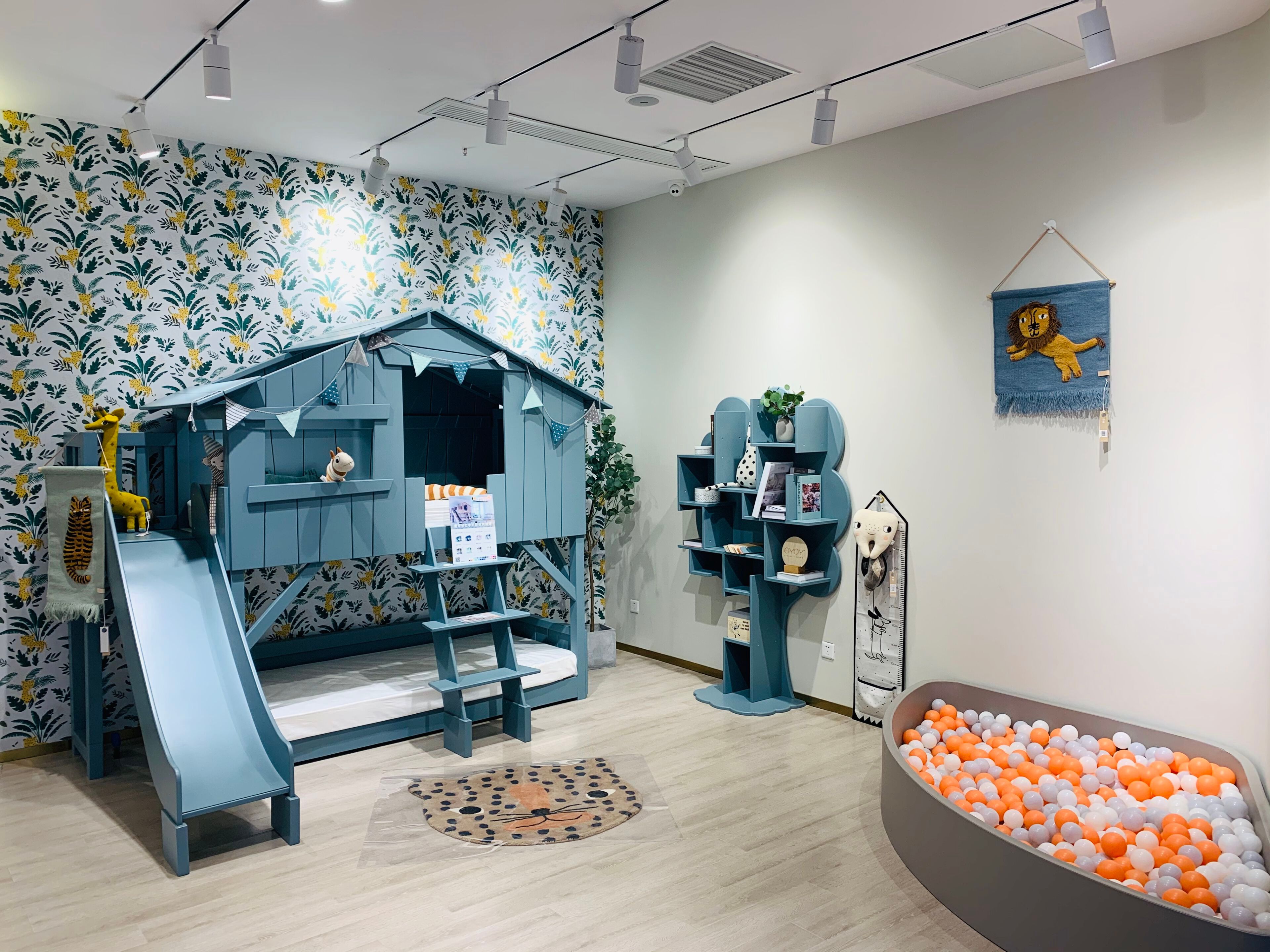 Двухъярусная кровать из МДФ с горкой и платформой Mathy by Bols TREEHOUSE BEDS &amp ARCH-00002332 - Вид №5