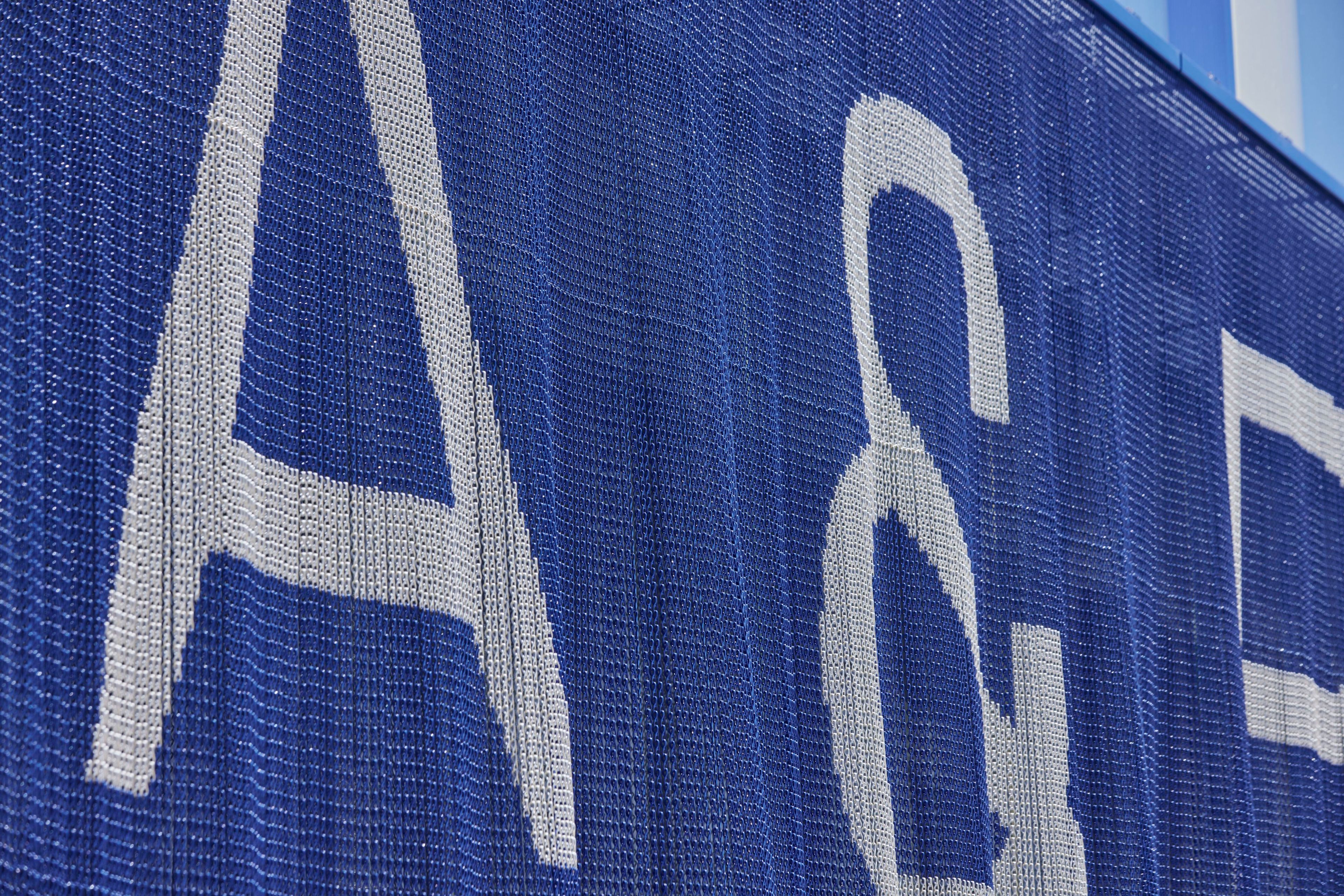 Фасадные ограждения из алюминиевых цепей Kriskadecor CLADDING ORITIA & BOREAS KINETIC FACADE ARCH-00047712 - Вид №9