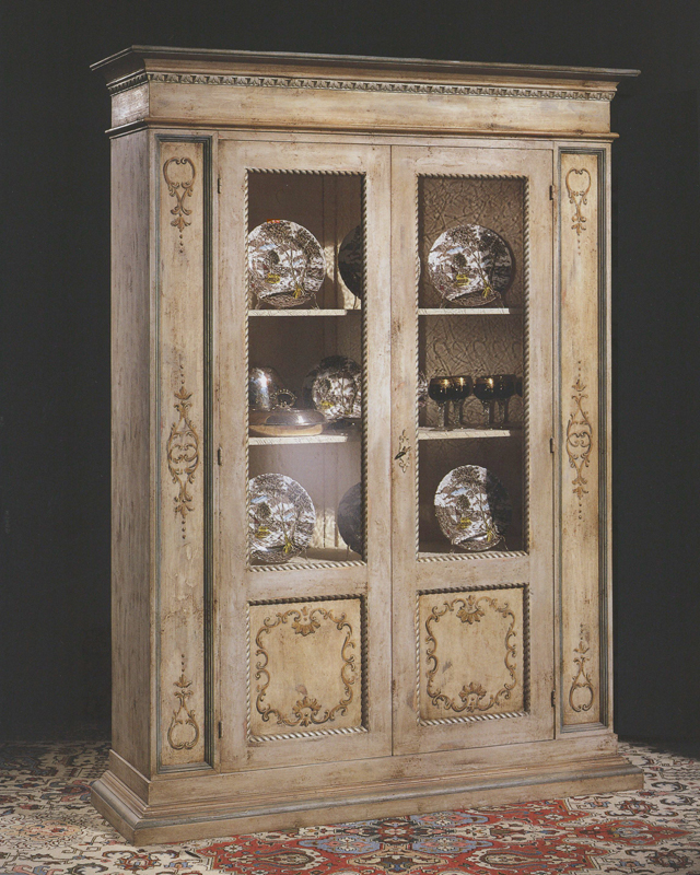 Витрина  PANTERA LUCCHESE 1660 